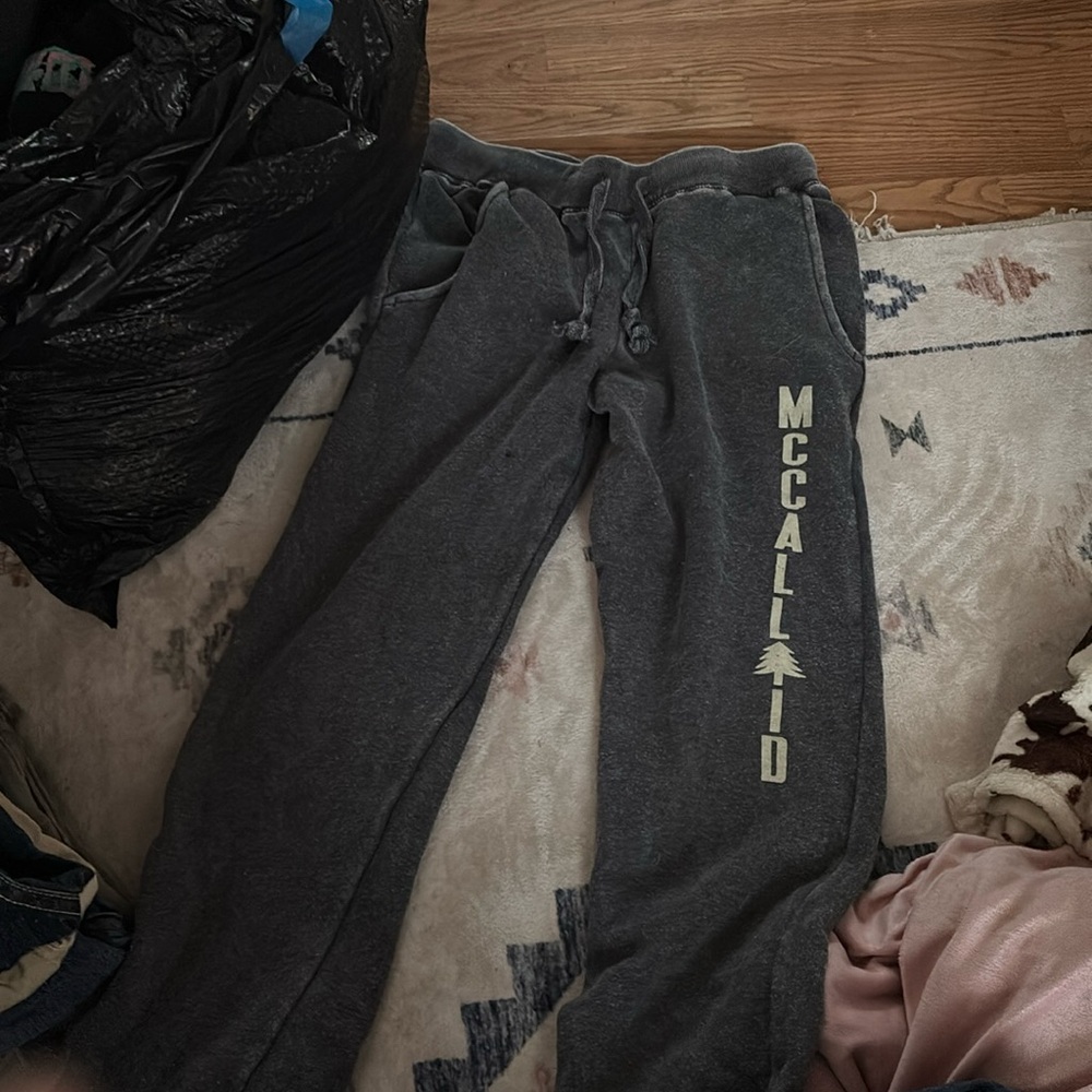 Macall Idaho sweatpants size small brand: artisans
